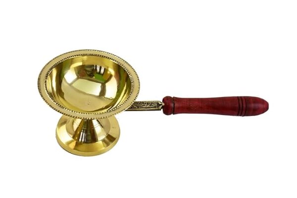 Brass Traditional Dhoobakkal with Wooden Handle|(28 x 11.5 x 9 cm)Juna Dani for Worship - Image 2